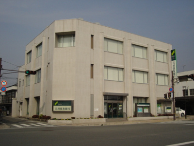 【周辺】 | Ｌｉｅｎ　‐リアン‐ | 三井住友銀行まで1,000ｍ