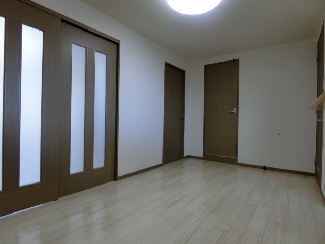 プランドールの居間・リビング|イメージ203号室の写真