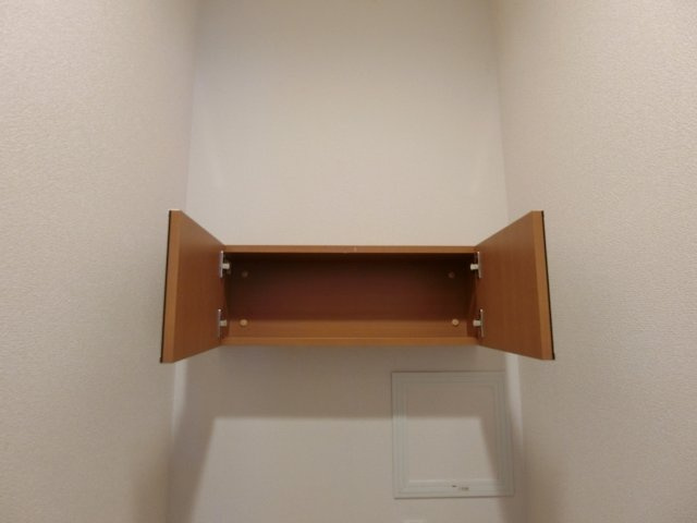 メゾン　ド　パルジェの収納