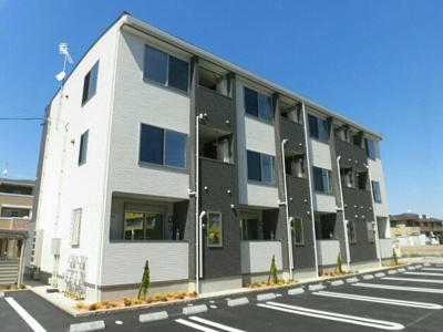【外観】 | アイリス恵 | 外観もきれいです
