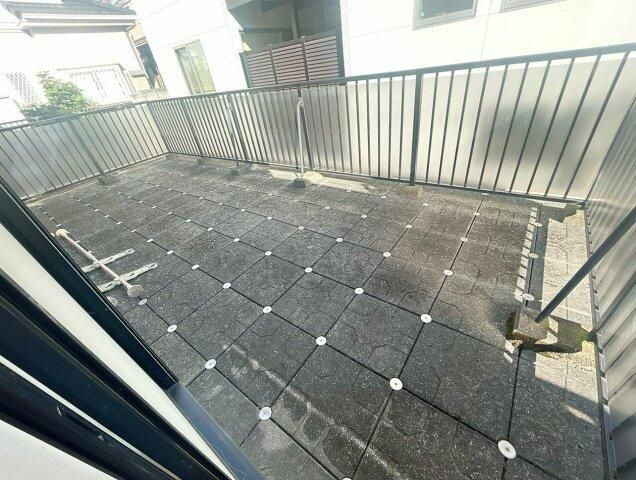 Ｕ－ＨＯＵＳＥ花輪ヶ丘のバルコニー