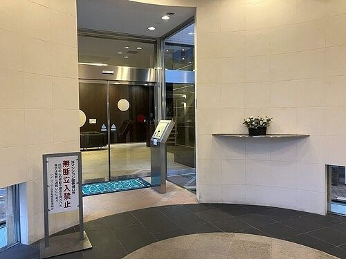 アデニウム小田急相模原のロビー