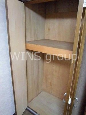 世田谷区経堂４丁目の賃貸マンションの収納|奥行き十分のクローゼット
