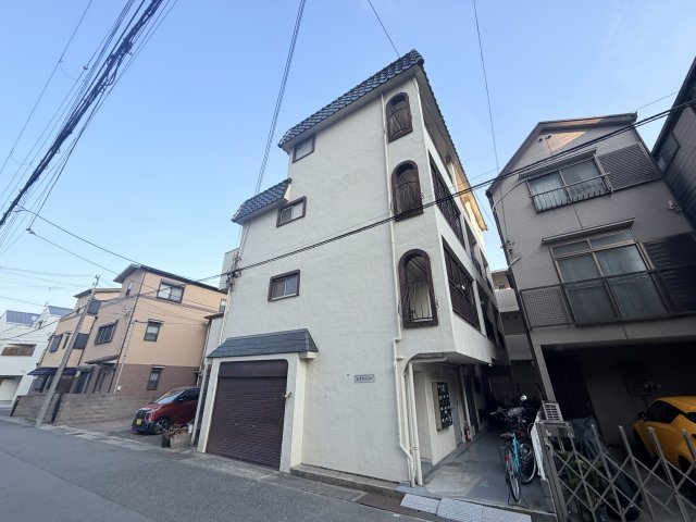 エスクィーナの外観
