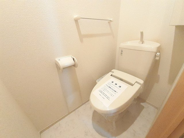 【トイレ】 | ジェルメ　フレーシュ | ゆったりとした空間のトイレです