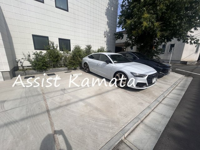 ハレルアナ久が原の駐車場