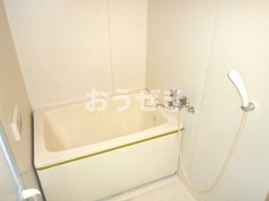 ＭＡＩＳＯＮ　ＤＥ　山田の浴室