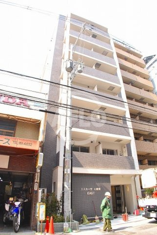 エスカーサ心斎橋EASTのエントランス|エスカーサ心斎橋EAST　エントランス