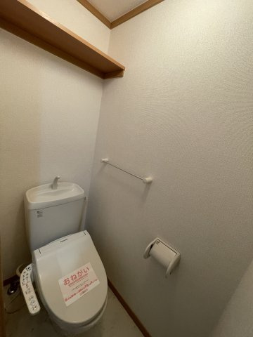 サバーバンハウスIのトイレ