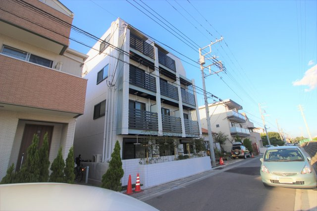 EMILE SHIN-URAYASU