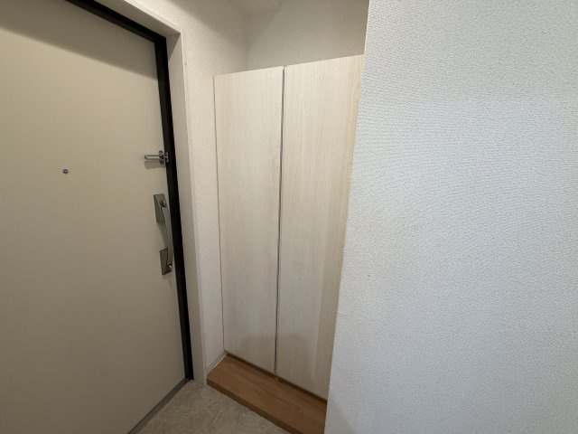 ミヤケンパレスⅡの玄関