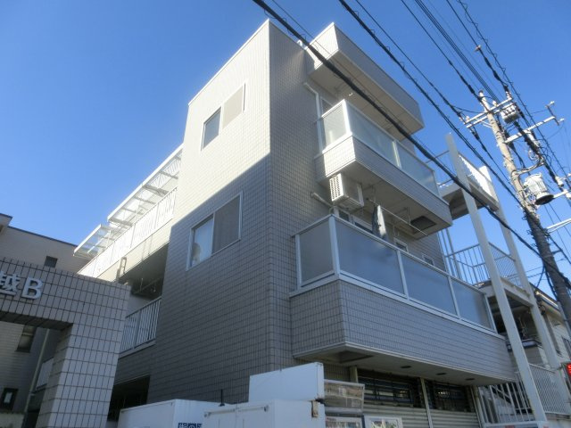 グランドール畑名の外観