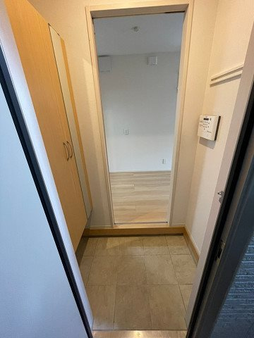 D-room甲子園の玄関