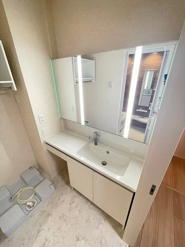 D-room　WEST　PARK　西宮北口の洗面所