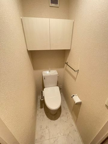 D-room　WEST　PARK　西宮北口のトイレ