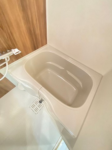 AILE鳴尾の浴室