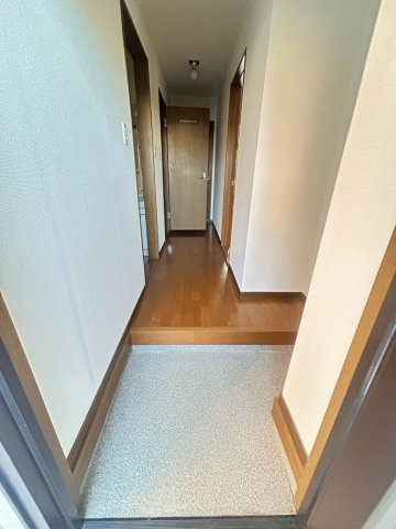 JMIハイツの玄関