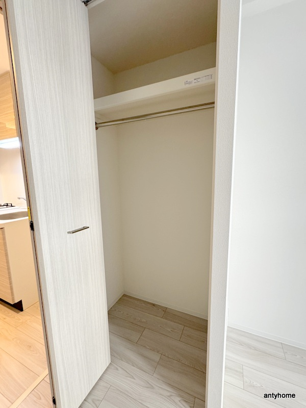 エスリードレジデンス大阪谷町ザマークス　仲介手数料無料の収納