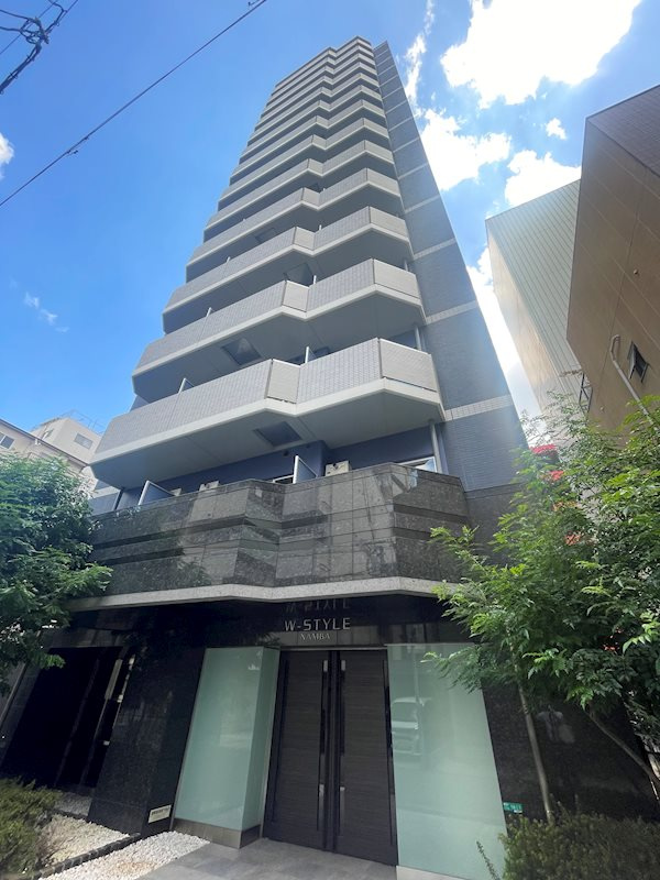 W-STYLE難波の外観