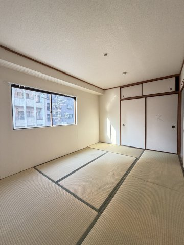 サンプラザ浪速Ⅰ番館の和室