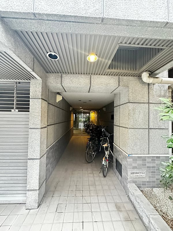 Br.天満橋のエントランス