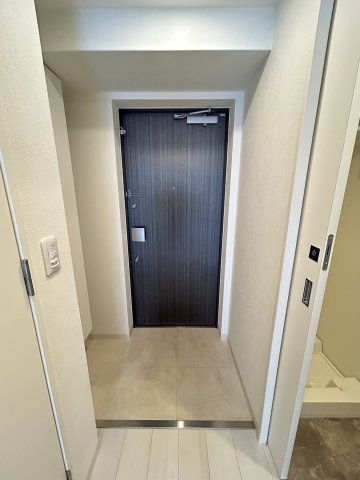 LaDouceur梅田Westの玄関