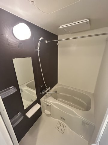 LaDouceur梅田Westの浴室