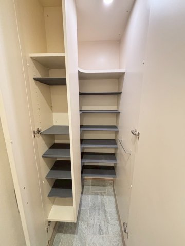 フォレスト香櫨園の収納