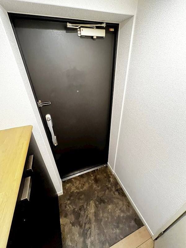 エステムコート心斎橋EASTⅢエクシードの玄関