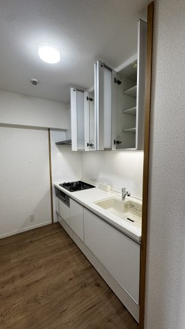 西新南スペーススクエアのキッチン