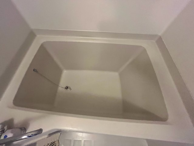 フラットオークの浴室