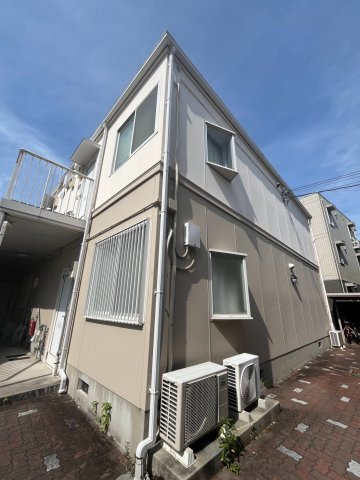 フラットオークの外観