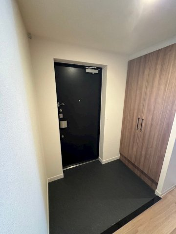 プレサンス松屋町グレースの玄関
