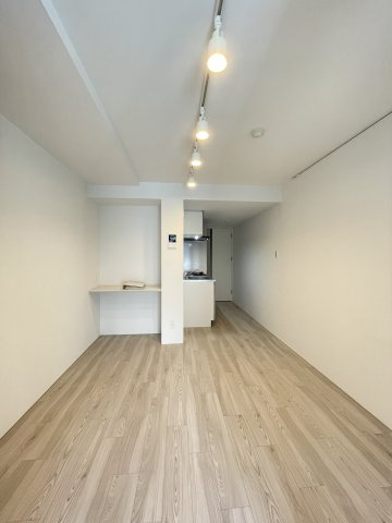 quador藤崎の居間・リビング