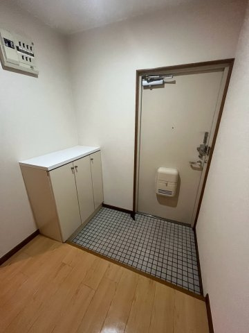 ラ・ミーユ甲東園の玄関