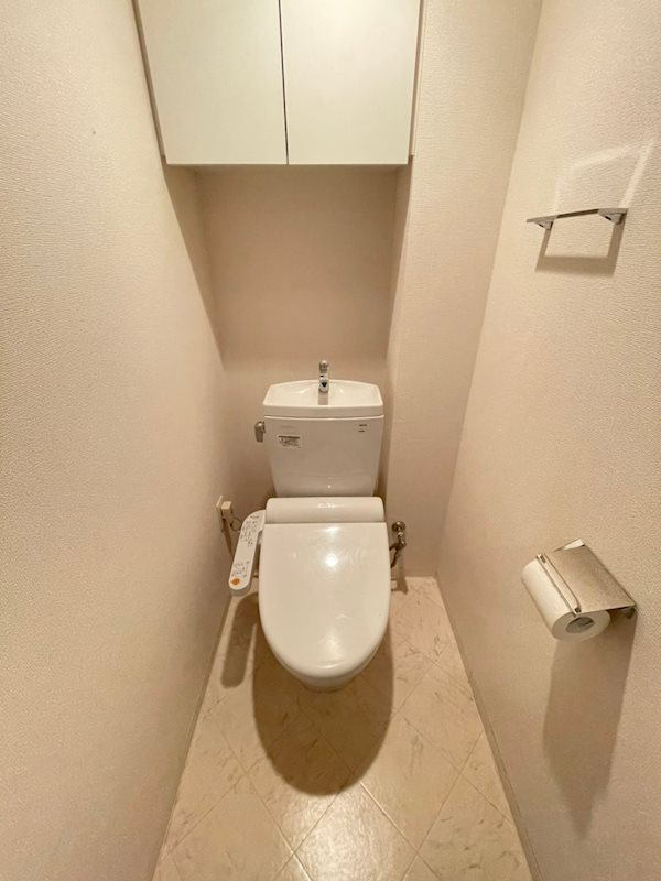 ADWResidence松屋町のトイレ