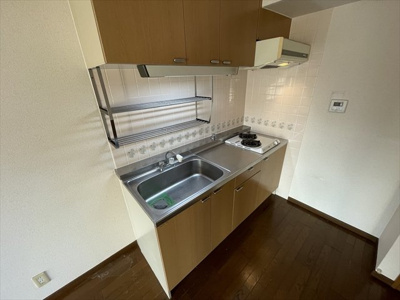 【キッチン】 | フレンドリー西明石 | 同建物別部屋の写真になります。