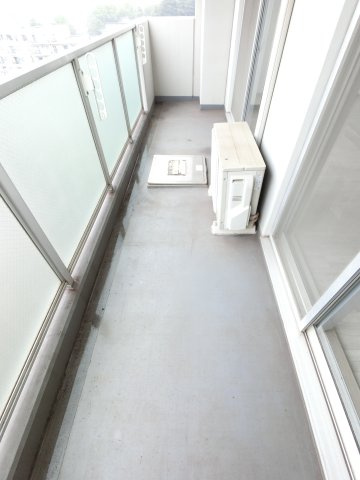 シャトーイノハナのバルコニー