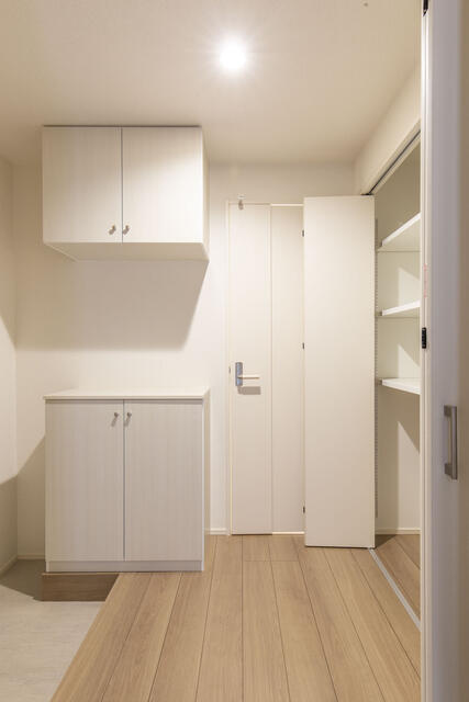川崎市多摩区登戸の賃貸マンションの玄関