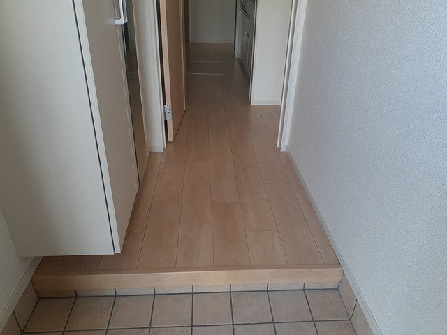 ＦＲＡＮＣ・ＦＲＡＮＣ　Ｄの玄関
