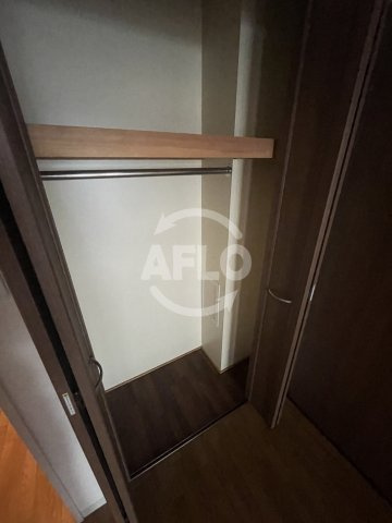アミュゼ新大阪の収納|ア・ミュゼ新大阪　クローゼット