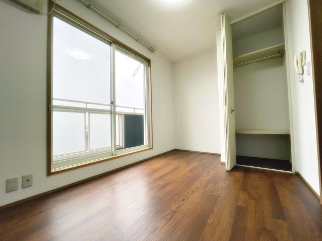 グレース鹿塩の内装|ゆったり過ごせる居間です
