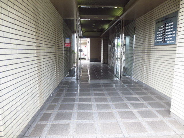 ライオンズマンション須磨妙法寺のエントランス