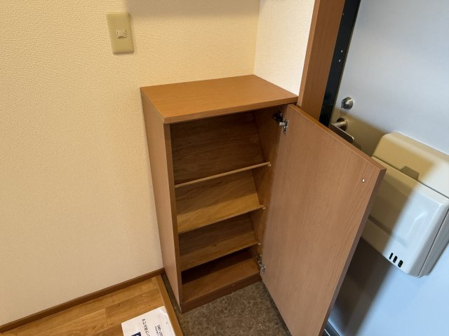 マーガレットコートの玄関