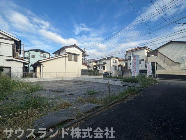 八王子市東浅川町　2号地の前面道路含む現地写真|JR中央線始発「高尾駅」まで徒歩15分！朝は座って都内まで通勤・通学が可能です。