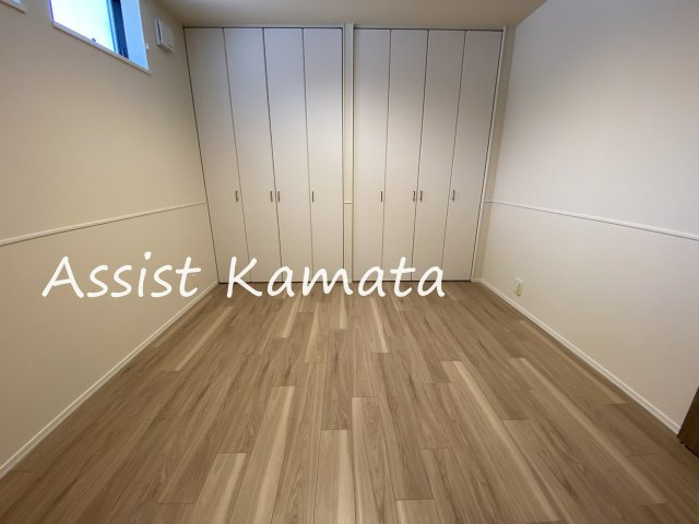 ＴＲＩＳＱＵＡＲＥ北糀谷(トライスクエア)の洋室