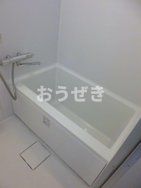 ユウキビル横浜の浴室