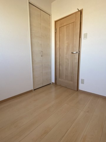 エステート土山の寝室