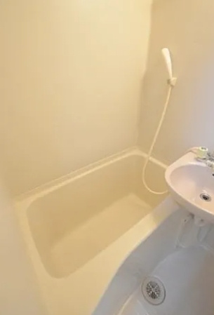 クレセントマンション霞の浴室