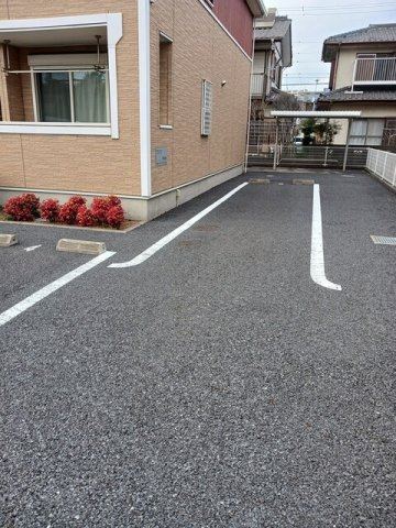 【駐車場】 | コーポ　デージー | 駐車場に車を止められます